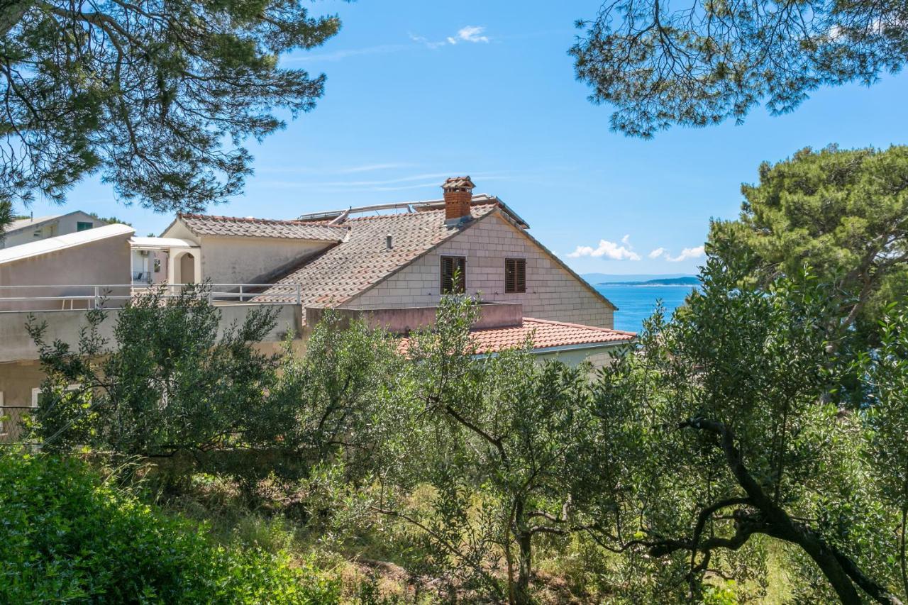 Apartments By The Sea Brela, Makarska - 18356 Exterior photo
